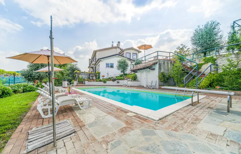 Awesome home in Montemarzino -AL- - Image 1