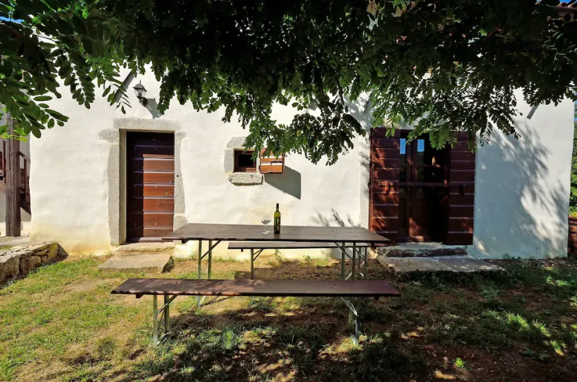 Traditional Stone House 5 - Image 1