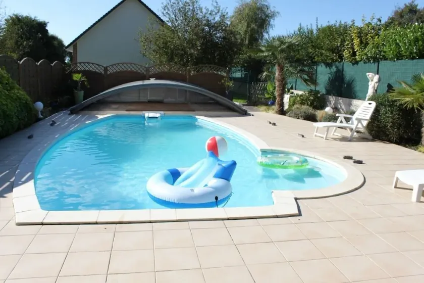 Le Clos Saint Bernard - Image 1