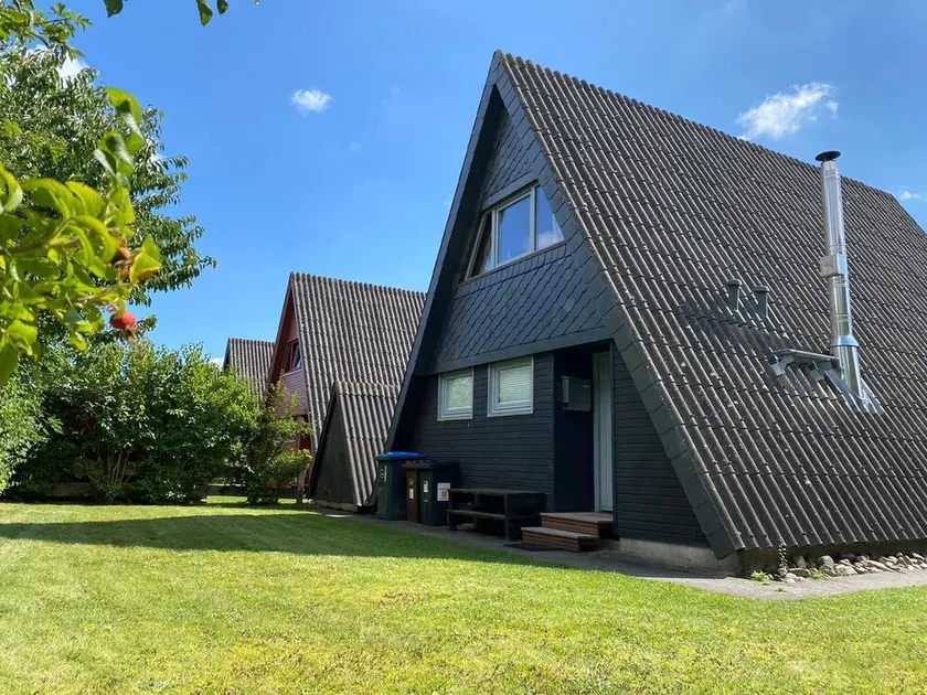 Ferienhaus mit Kamin, in Strandnähe, Hunde willkommen - Image 1