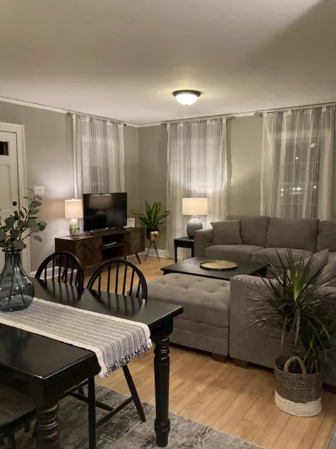 COZY OLD CHARM IN TOSA - Image 1