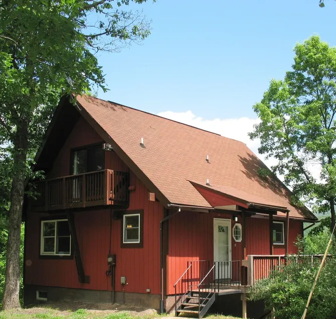 Smuk Mountain View, Afsondret Romantisk, familievenlig WiFi - Image 1