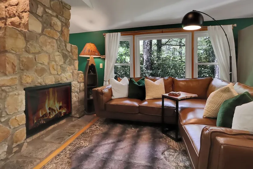 Lake, Golf & Hike at Linville Lodge in  Linville  Land  Harbor  Resort Community - Image 1