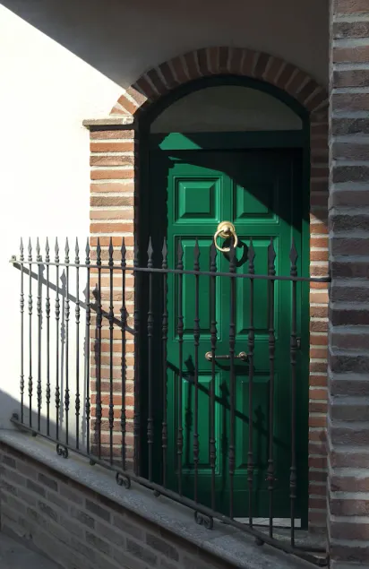 Wonderful House in the Center of Barbaresco - Image 1