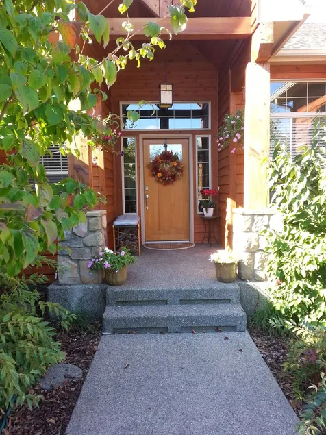 Executive-hjem i Hayden Lake Country Club Estates. BO ET UGE, 7. NATT GRATIS! - Image 1