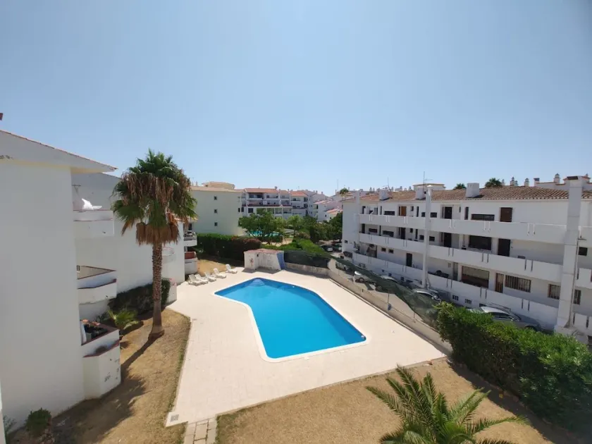 Apartment located in the wonderful region of Albufeira - Image 1