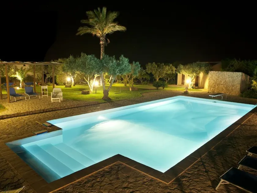 Große Villa mit Pool in Sizilien zwischen Marsala und Trapani 45 Minuten von Palermo entfernt - Image 1