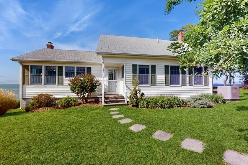 Dog-Friendly Beachfront Home w/Deck, Free WiFi, Ocean Views, & Wood Fireplace - Image 1