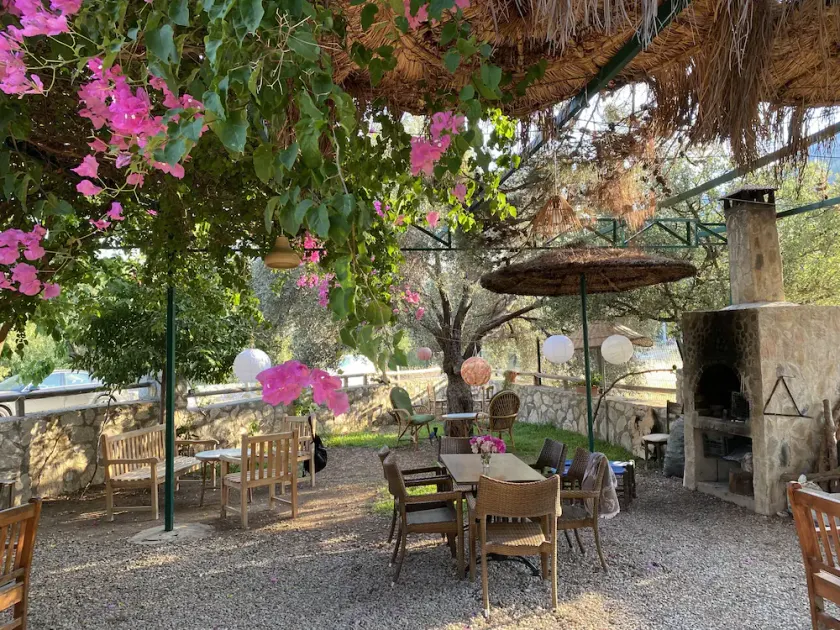 Belfin Pansiyon - Image 1