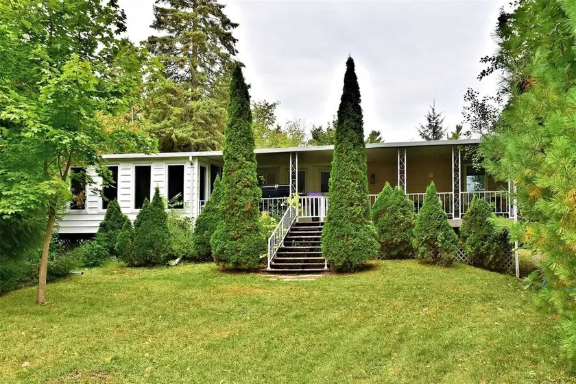 Waterfront Retreat with all the Amenities of home-2 Kings Beds - Image 1