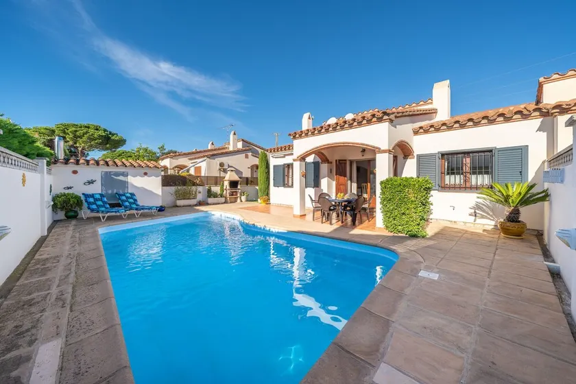Mila: House with private pool - Image 1