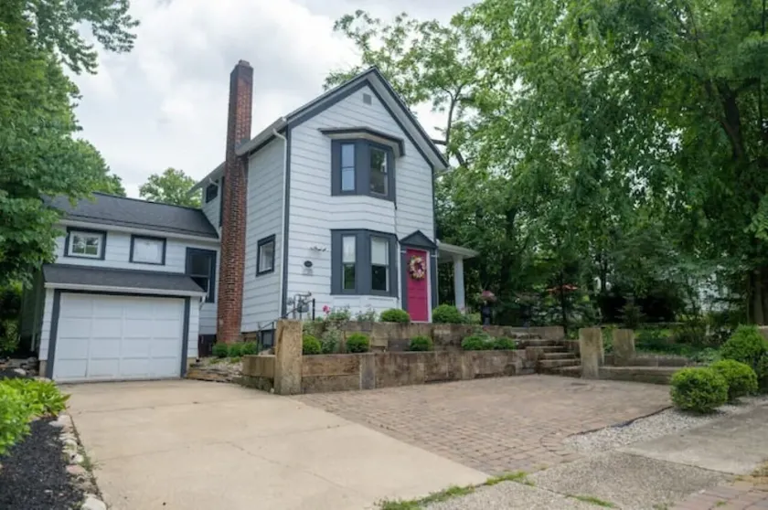 Charming home steps away from Main Street Hudson and Western Reserve Academy - Image 1