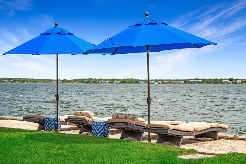 Pristine Bay Front, Westhampton Beach - Boutique Hotel Feel - Image 1