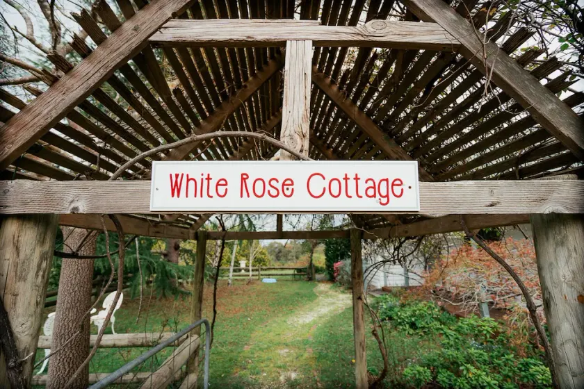 White Rose Cottage Healesville - Image 1