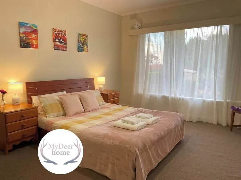 The Hidden Gem Exquisite 3BR Retreat in Berri - Image 1
