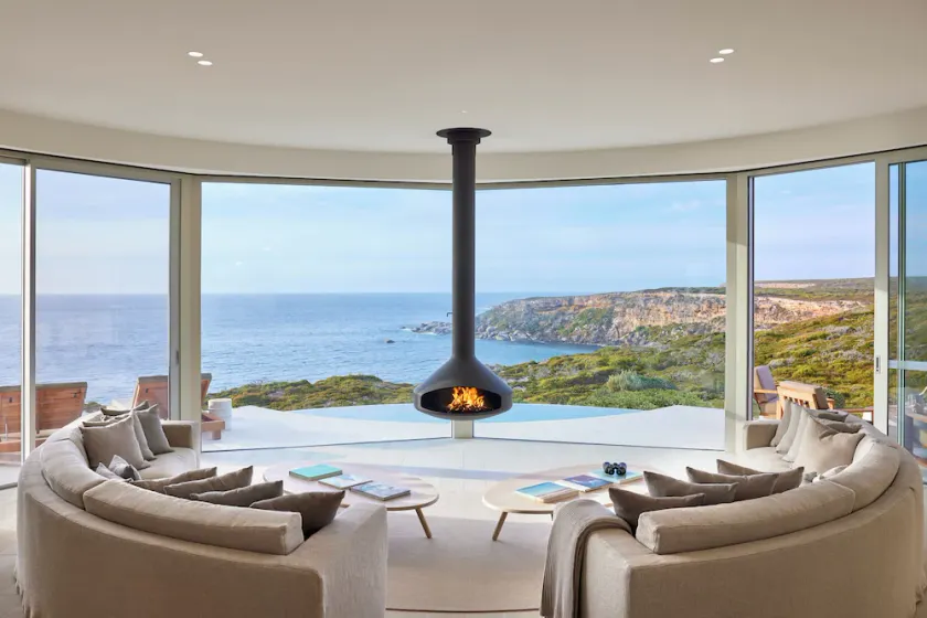 Southern Ocean Lodge, Beckons - Image 1
