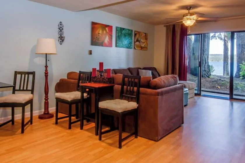 Timberlake Paradise, condo Timberlake A-4, au bord du lac Payette. - Image 1