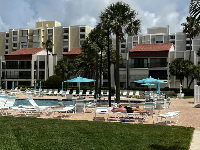 Amazing Gulf of Mexico views at 2 Bed 2 Bath Clearwater Beach Condo - Image 1
