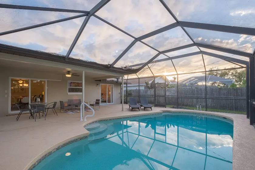 ★ Privates 5-Sterne-Haus mit beheiztem Pool: 5 Minuten zum Strand ★ - Image 1