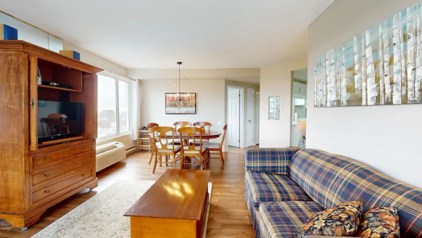 1-410 : Condo - 2 bedrooms - sleeps 6 - Image 1