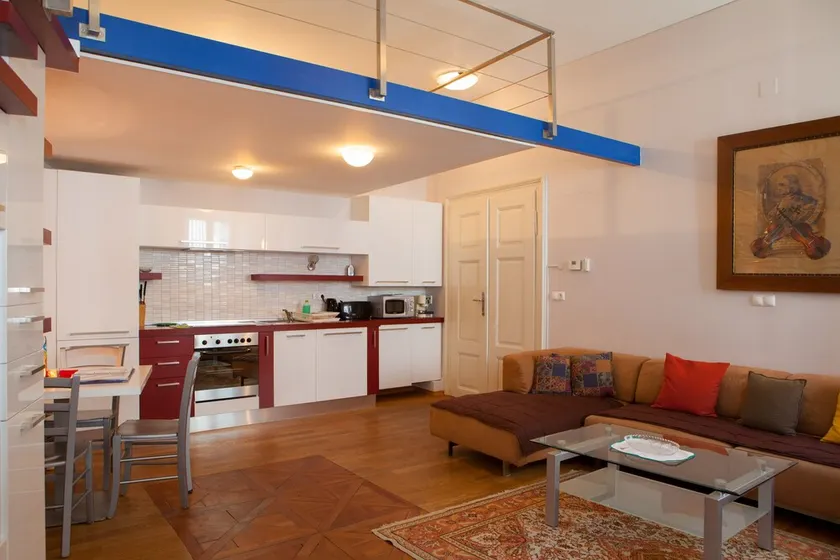 Vesna Tour As / Attractive 1BR apartment in the center, free AC and WiFi - Image 1