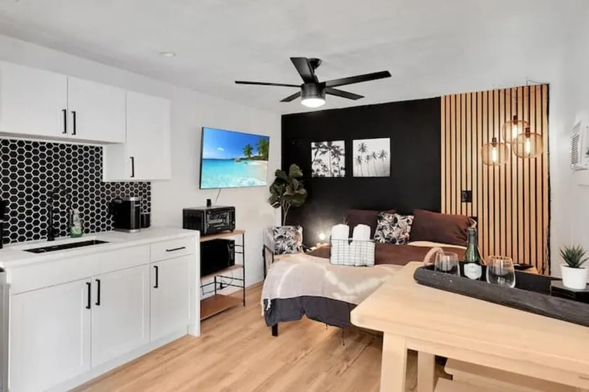 ModernTropic Cottage w/ Private Fenced Yard & 4KTV - Image 1