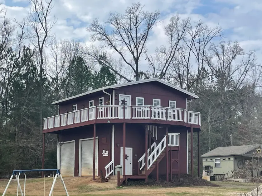 Cedar Cabin in the Woods - Longview, Tx - Image 1