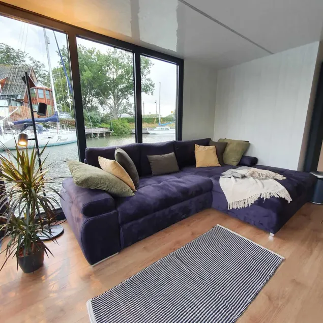 Stylish, Brand-new Houseboat in Monnickendam, Near Amsterdam - Image 1