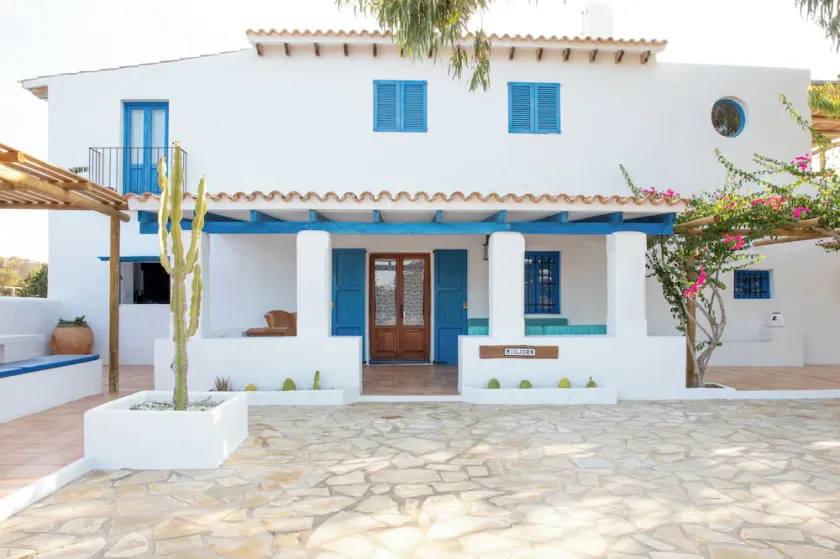 Migjorn house10pax.5 bedrooms+4,5 bathrooms.Sea views.800 meters Migjorn beach. - Image 1