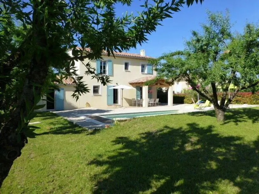 3-stjärnig villa med pool i Saint-Didier - Image 1