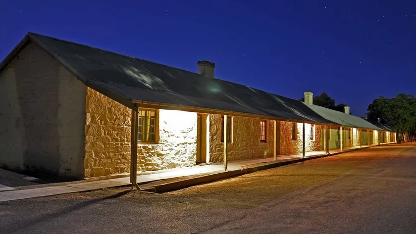 Paxton Square Cottages - Image 1