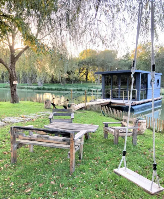 Unusual ecolodge surrounded by nature 5 minutes from the beach - Image 1