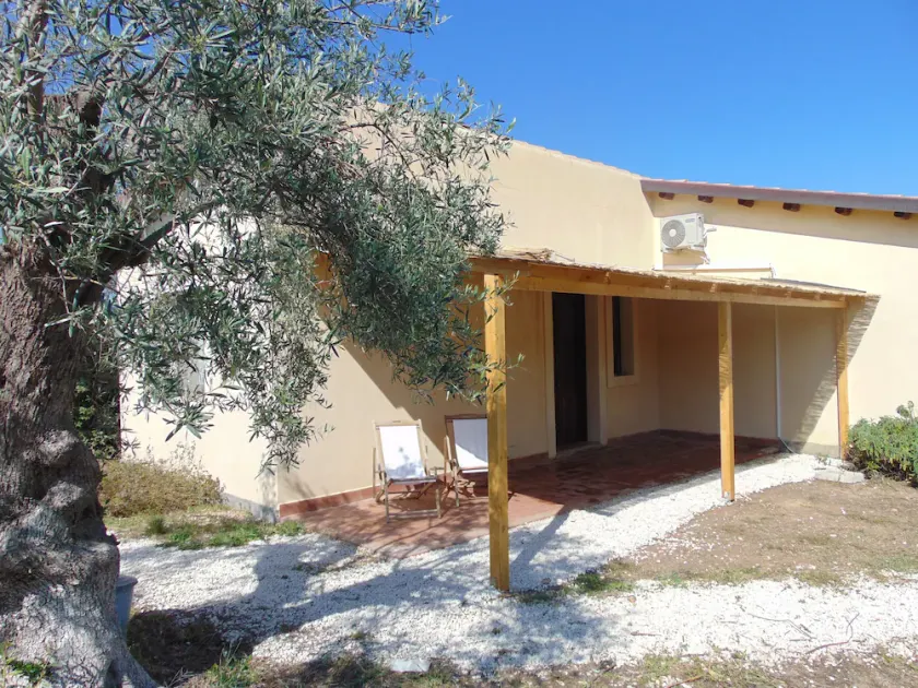 Terra di Eloro - rent apartments for holidays - Image 1