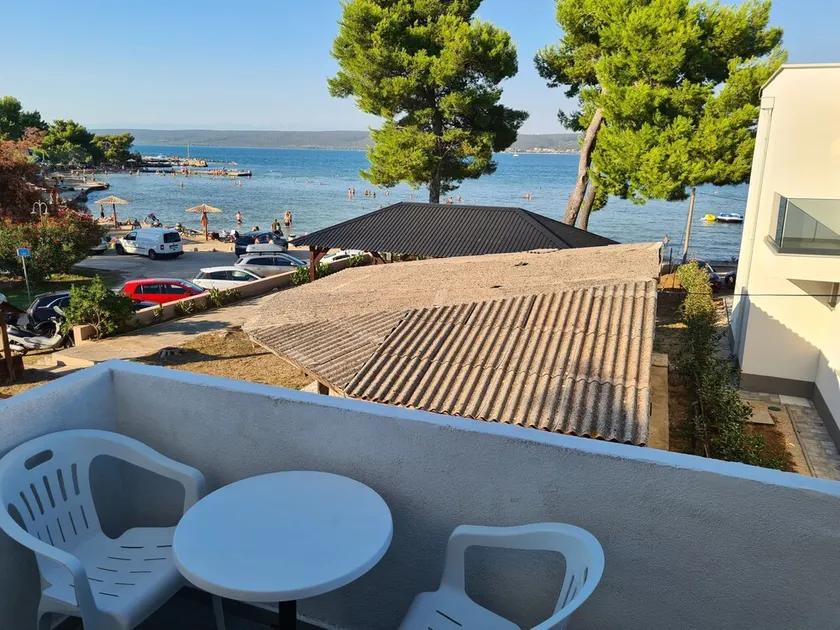 House Beachfront Delight - Image 1