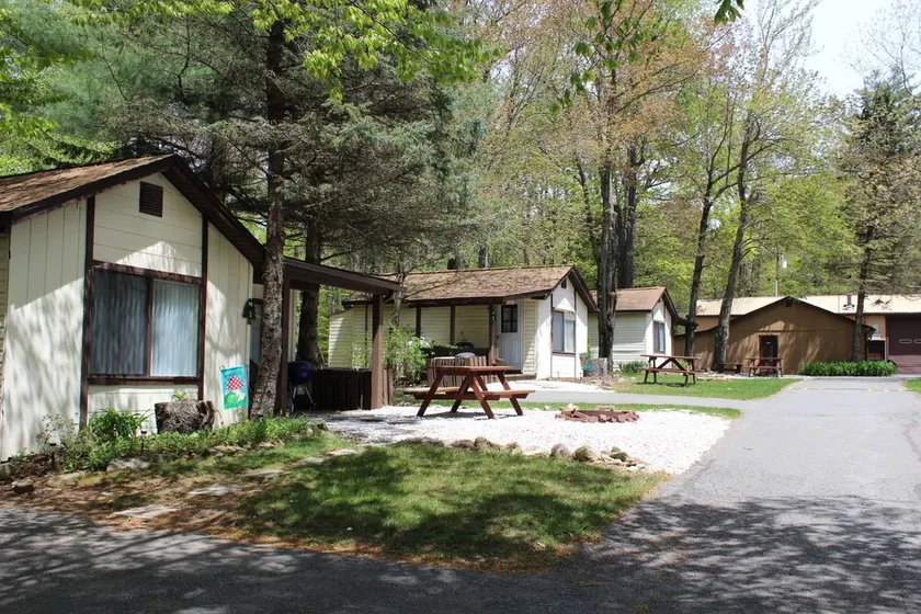 Hemlock Campground And Cottages - Image 1