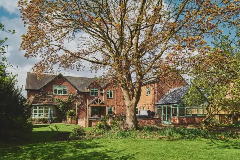 Sandy Hill Farm - Image 1
