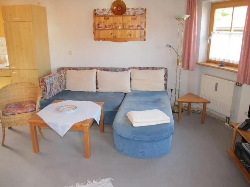 Apartamento de 55m² em dois níveis com jardim solar para 2 a 4 pessoas - Image 1