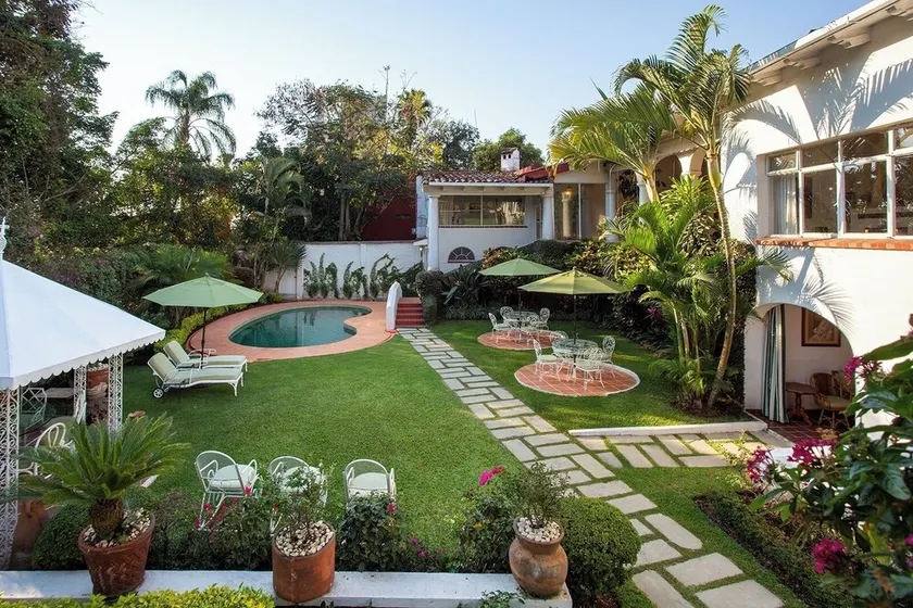 Luxury Mexican Hacienda with Staff, Pool · Walk to Las Mañanitas - Image 1