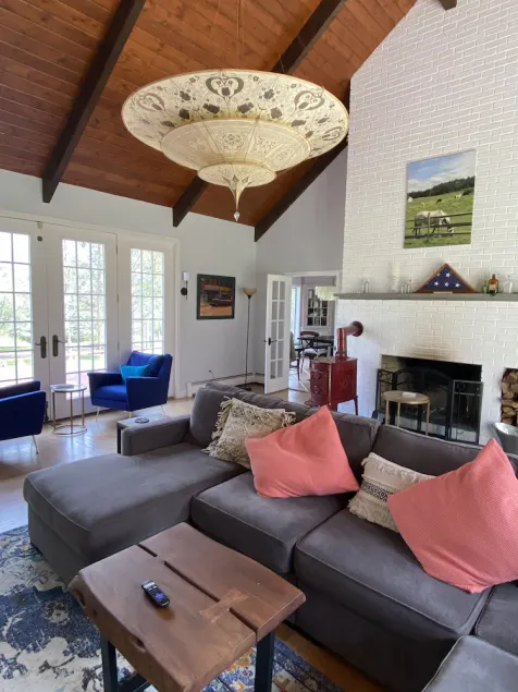 Beautiful Berkshires Fall Foliage Retreat - Image 1