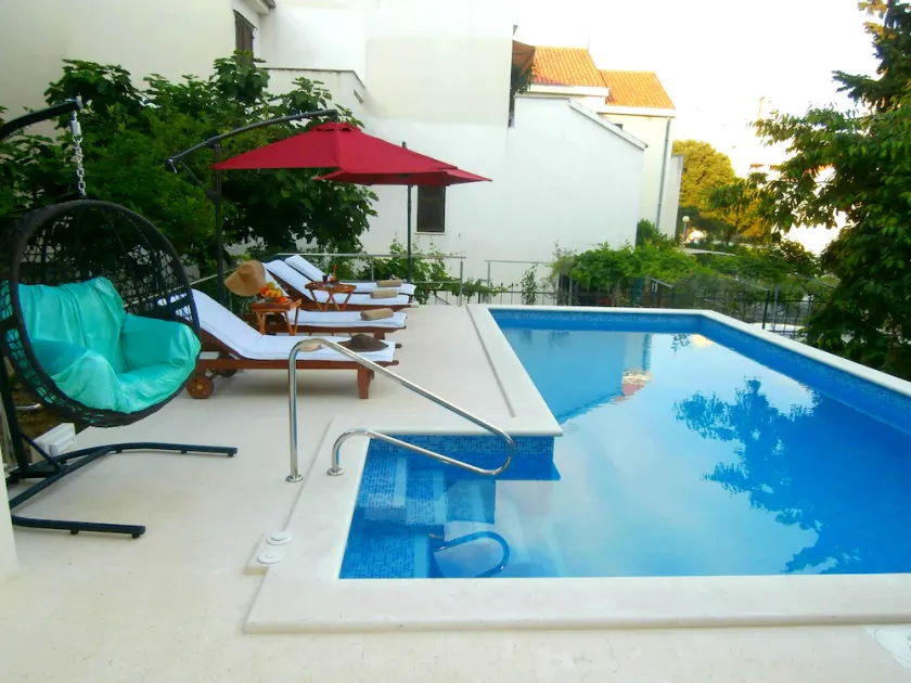 Apartments Cordis - Image 1