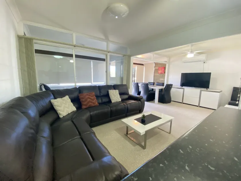 Wharf Street Escape - UNIT 1 - Image 1