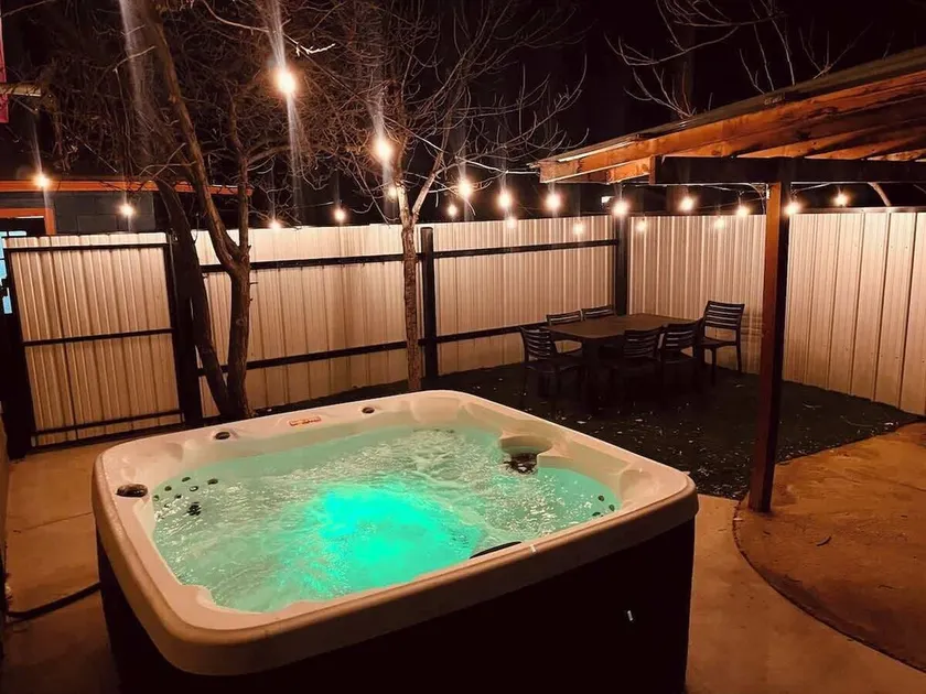 Prickly Pear at Cactus Flower-Private HOT TUB-Pet Friendly-No Pet Fees! - Image 1