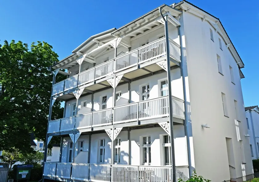 Vacation apartment with sea view, swimming pool and sauna (11) - Holiday apartment with - Image 1