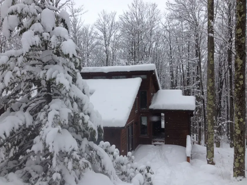 Cozy Cabin Getaway - Convenient to 4 Ski Areas, Hiking and Mountain Bike Trails - Image 1