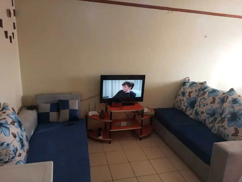 LETS CHILL AT VICKYS' - Image 1