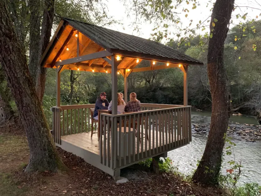 Riverfront Trout Chalet - Image 1