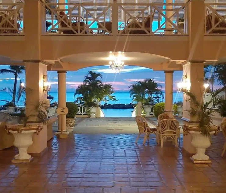 Coco Reef Resort & Spa - Image 1