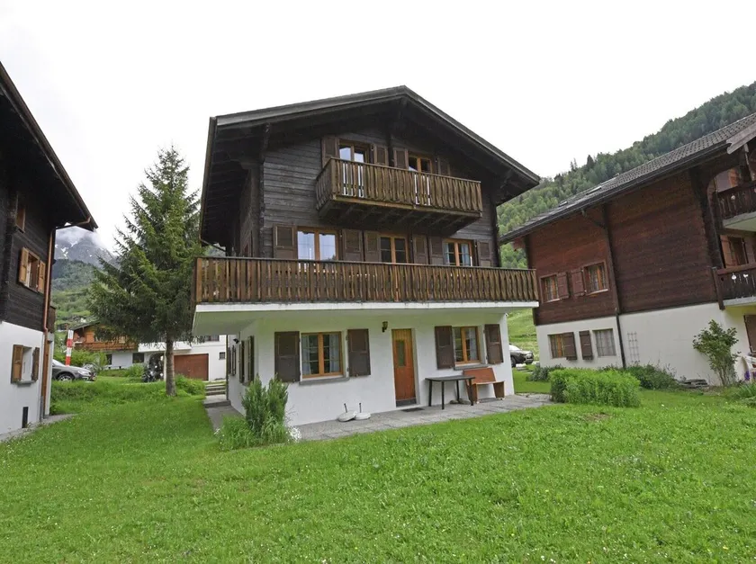 Byt i Fieschertal s výhledem na Alpy - Image 1
