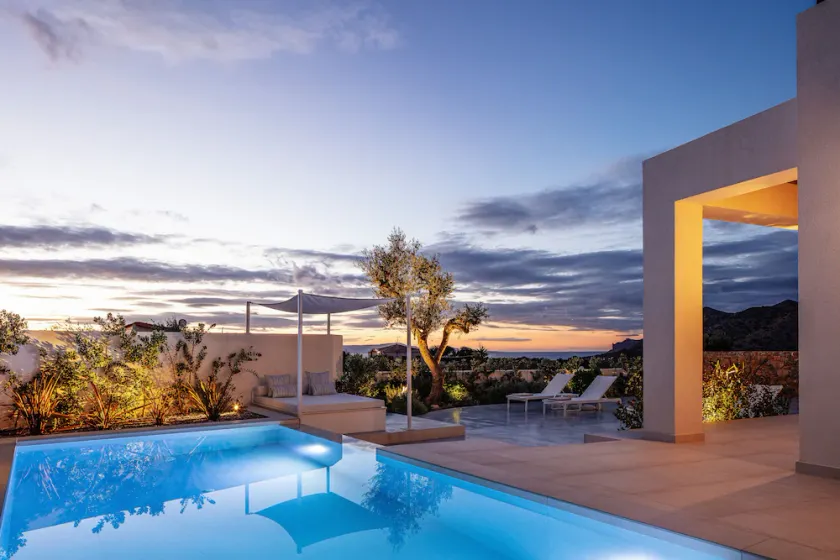 Cozy nature villa with sunset views near beaches - Image 1