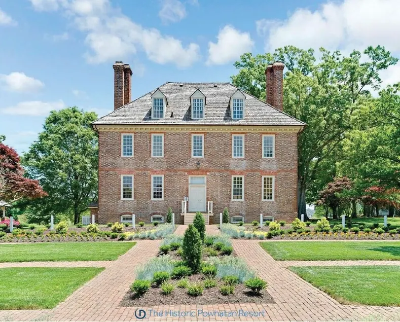 The Historic Powhatan, 2br suite, Friday check-in - Image 1